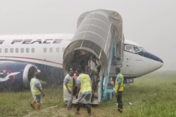 Air Peace Boeing 737 Overshoots Runway at Port Harcourt Airport
