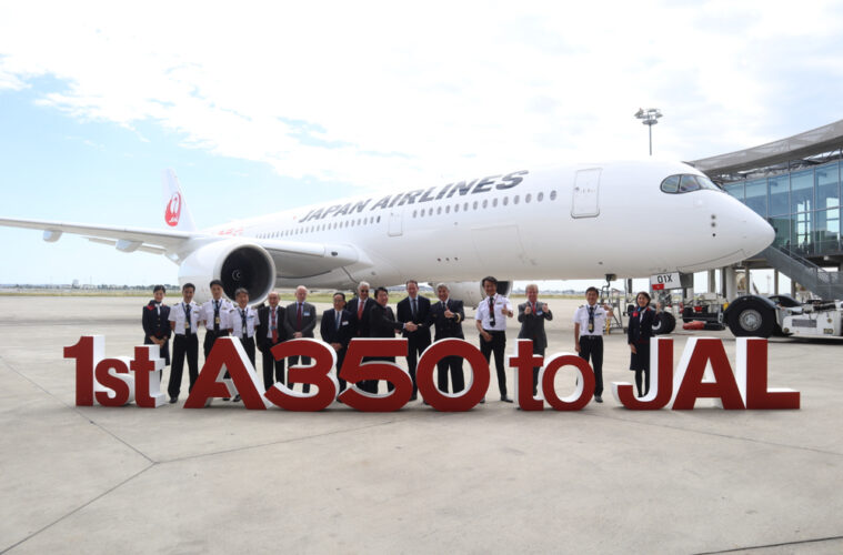 Japan Airlines Takes Delivery Of First A350 Xwb Samchui Com