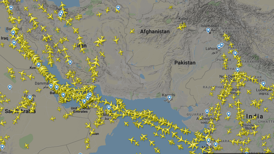 Pakistan Re-Opens Airspace to All Civilian Flights