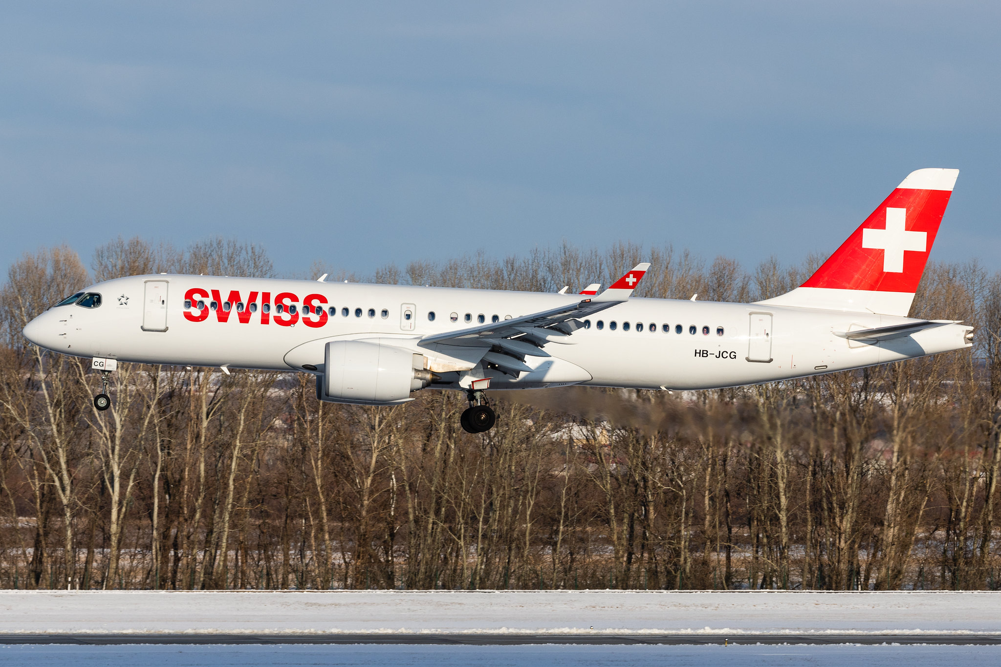 BEA Calls For Witnesses After Engine Parts of Swiss A220 Fall in France