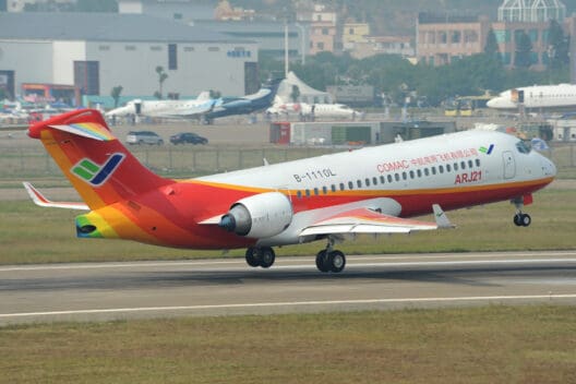 COMAC Secures Order for 105 ARJ21-700 Jets