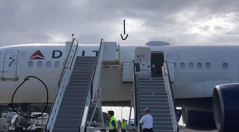 Flipboard Hard Landing Damages Delta Air Lines Boeing 757