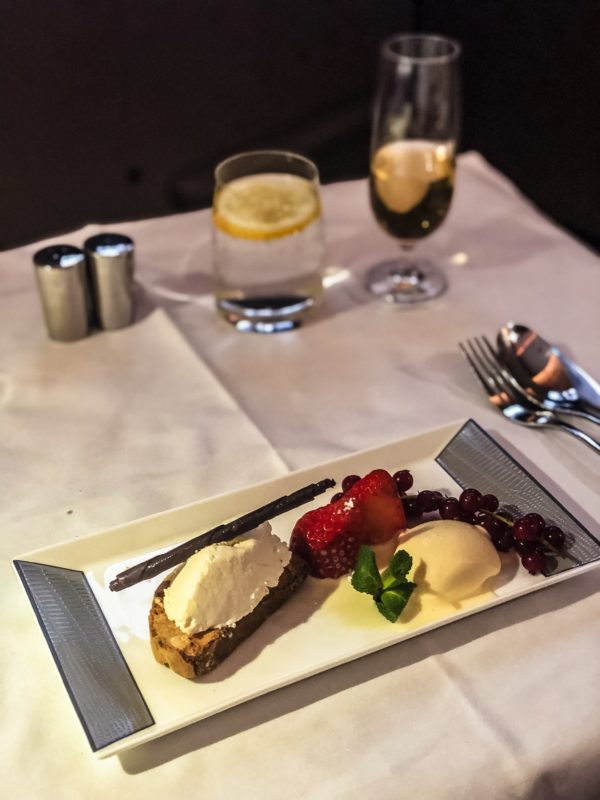 Singapore Airlines A380 First Class - Dessert