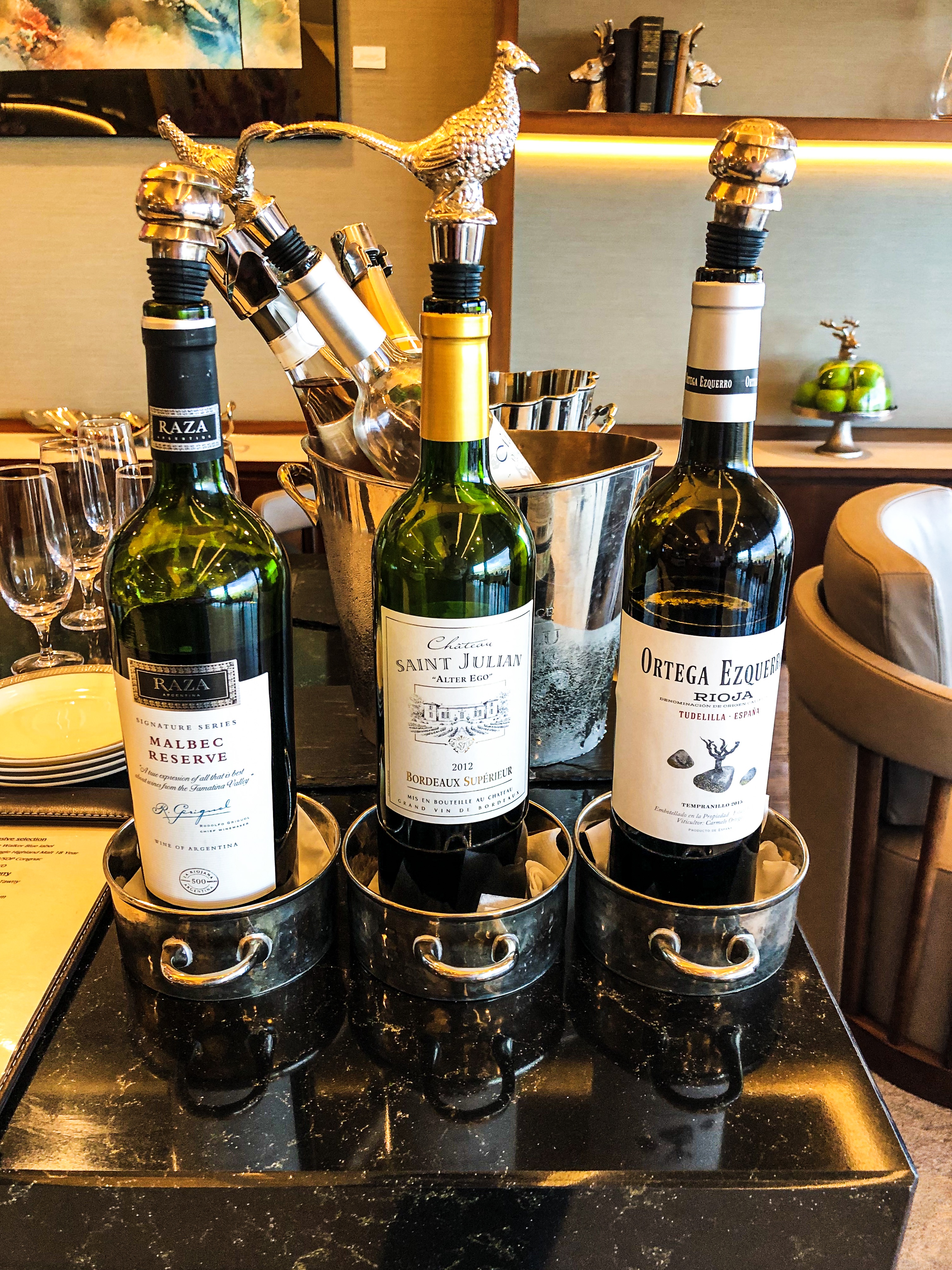 Singapore Airlines SilverKris First Class Lounge - Red Wine