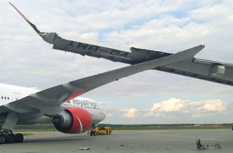 Airbus A330 and Boeing 777 Collide on Ground in Moscow
