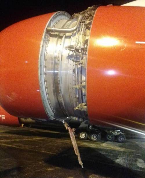 Max Air Boeing 744 Received Minor Damages After Complex Landing