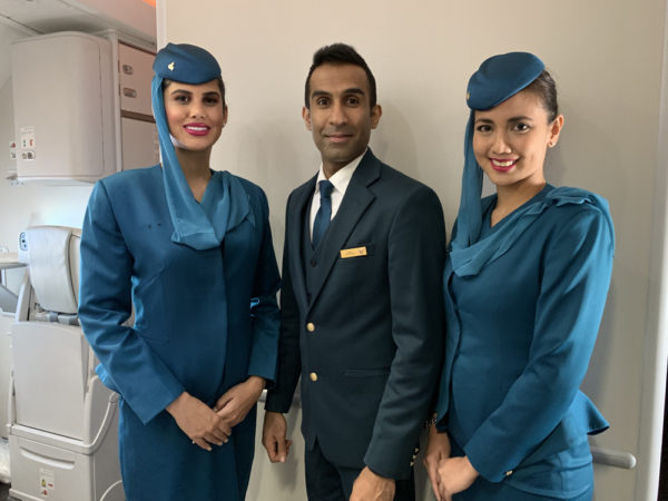 Review: Oman Air First Class B787-9 Muscat to London - SamChui.com