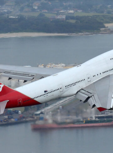 How Qantas is Safely Operating their Coronavirus Rescue Flight