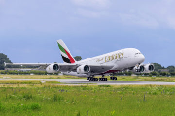 Emirates delaying A380 delivery
