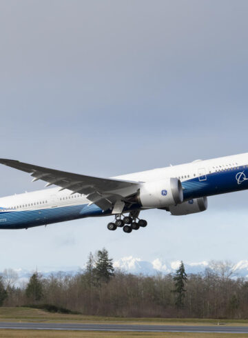 Boeing 777X Delay