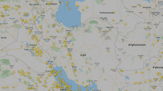 Airlines That Are Avoiding Iranian and Iraqi Airspace
