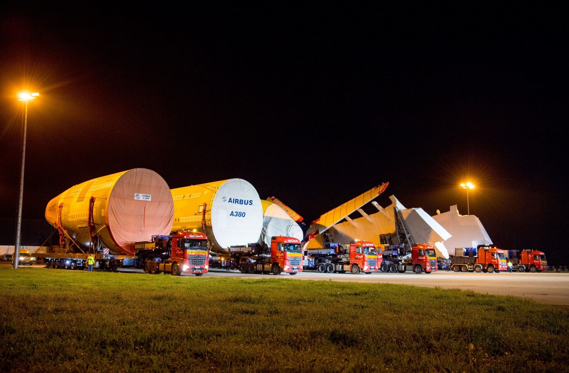 Final Airbus A380 Convoy Makes its way to Final Assembly