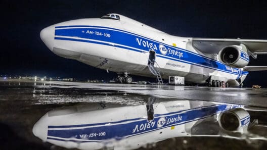 Volga Dnepr An-124