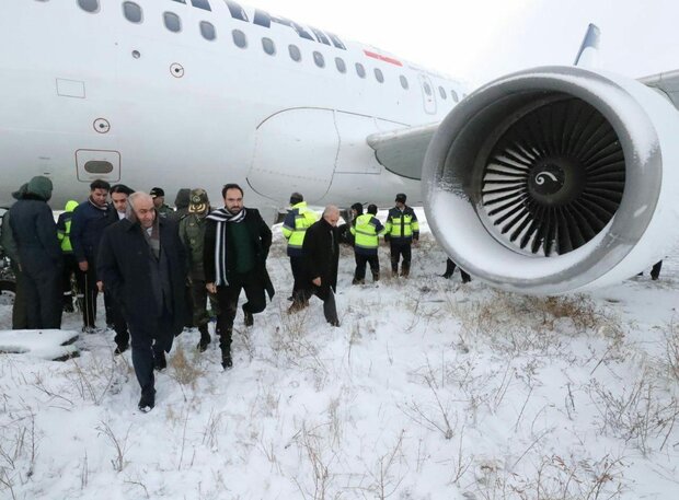 Iran Air Airbus A319 Skids Off Runway