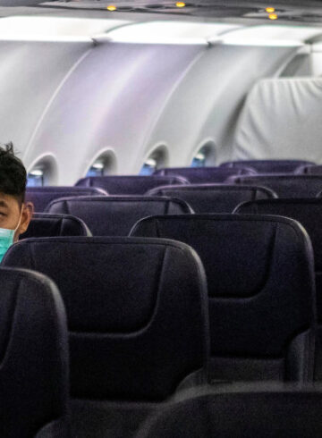 US Canadian airlines require face masks