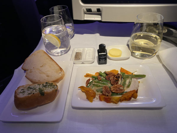 Review: Air New Zealand Business Class B777-300/ER LA to London