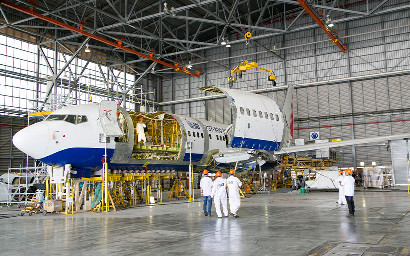 IAI Cargo-Converted 737-800 Receives Certification