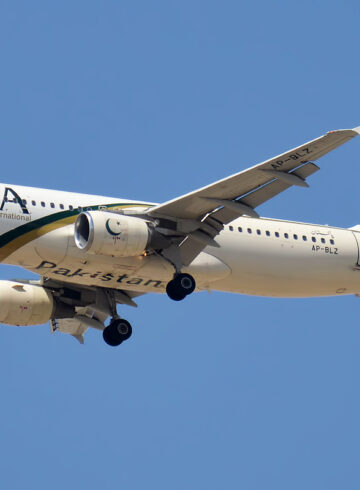 PIA A320 Crashes in Pakistan