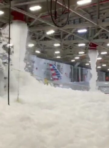 American Airlines Foaming Incident