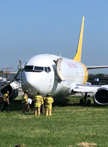 Kalitta B737 Veered Off Runway at Rochester Airport