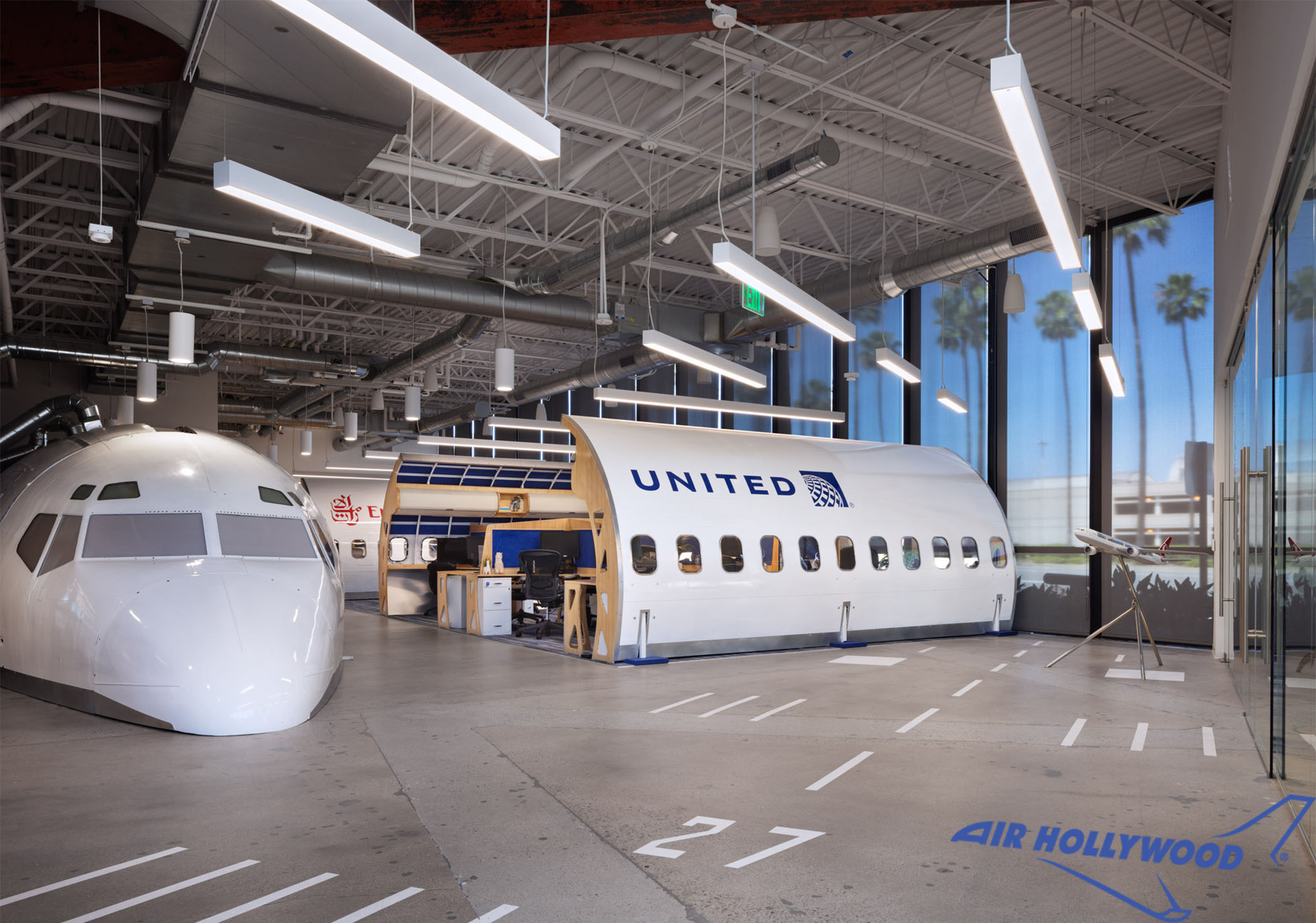 Air Hollywood: Amazing Airplane Art, Furniture and Movie Studio