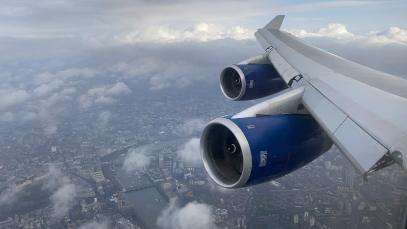 BA B747-400 over London City