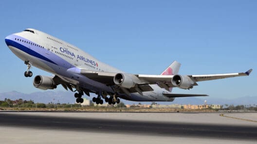 FAA Orders Modifications on B767 & B747 Fuel Tank Systems