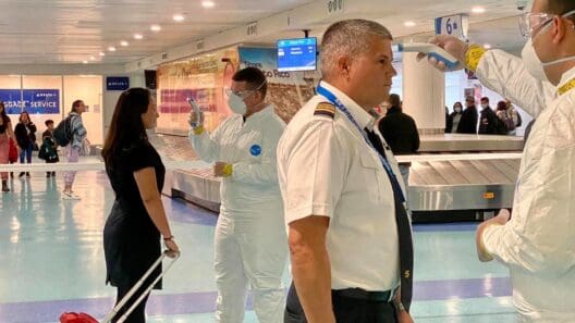 US COVID Test Arriving passenger