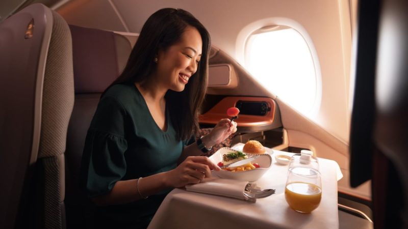 Singapore Airlines Inflight Dining Experience