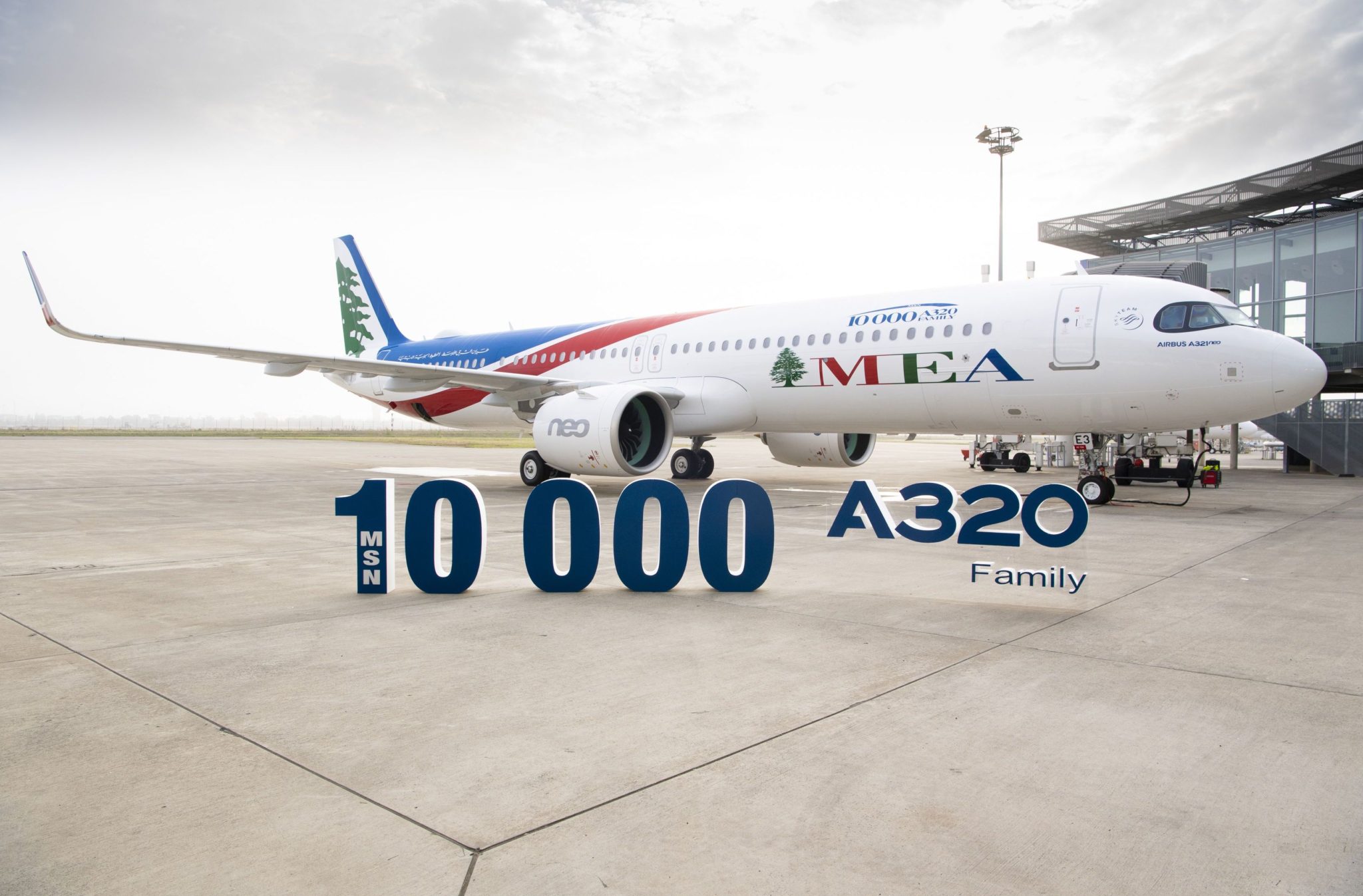 airbus-delivers-10-000th-a320-family-aircraft-samchui