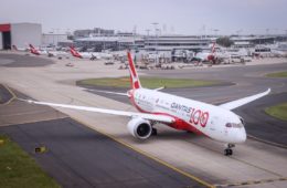 Qantas Resume International Flights