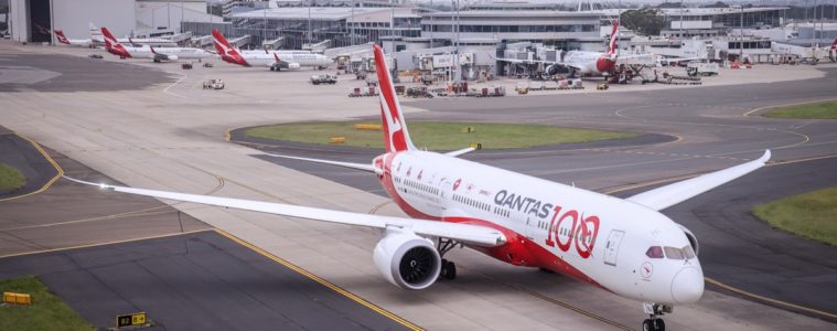 Qantas Resume International Flights