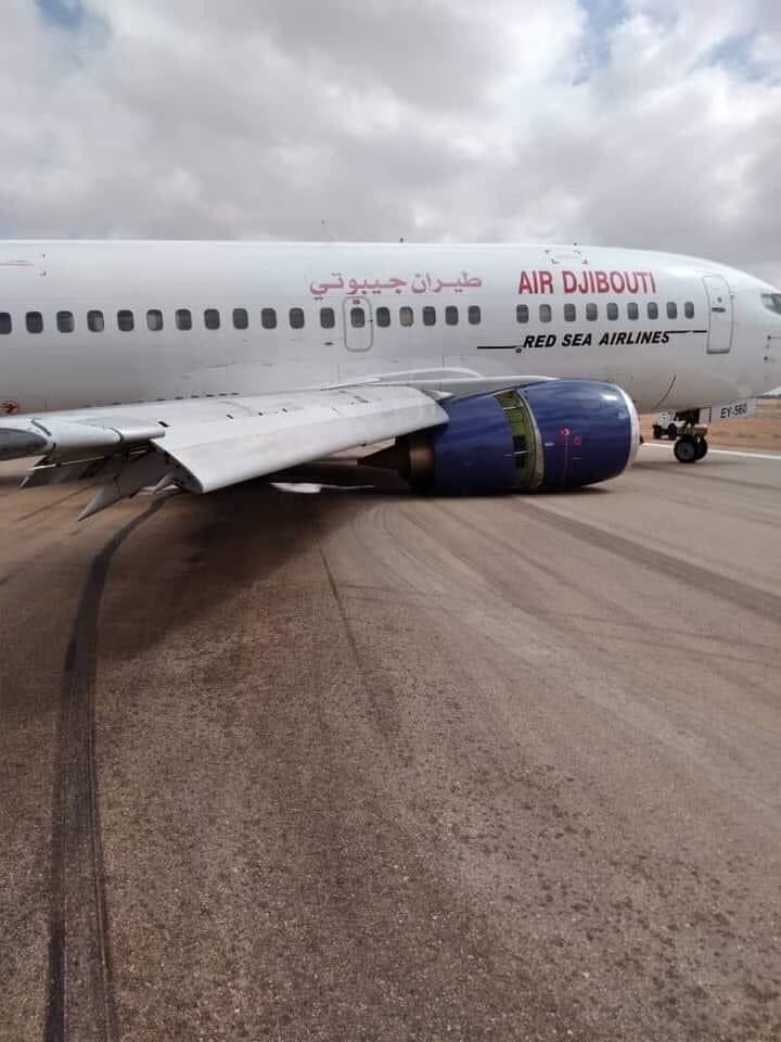 Air Djibouti Boeing 737 Suffers Gear Collapse During Landing