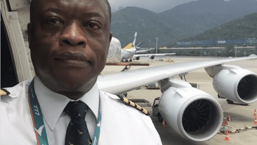 interview Captain Cathay Pacific