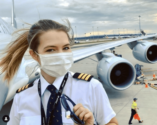 Interview Female Pilot Eva