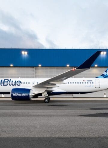 JetBlue A220