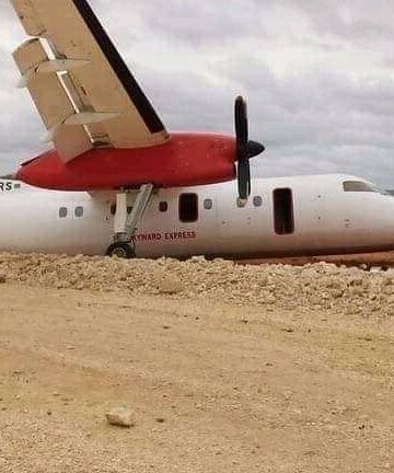 Skyward Express Dash 8 Crash Landed After Gear Collapse in Kenya