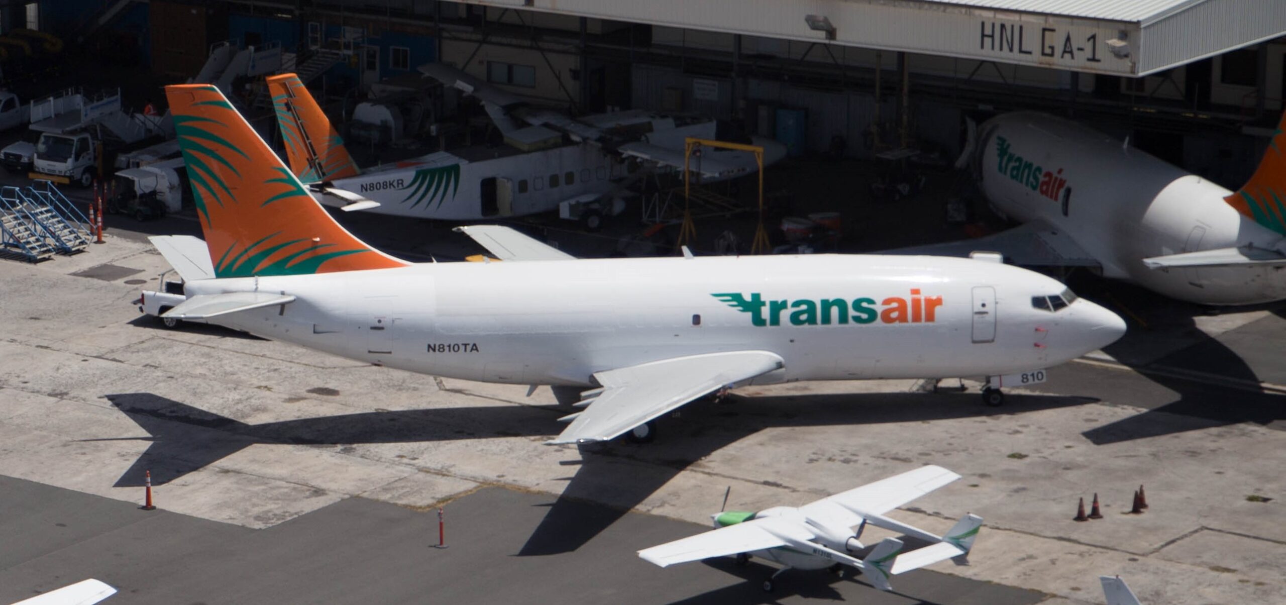 Transair Boeing 737 Involved in Ditching Near Honolulu
