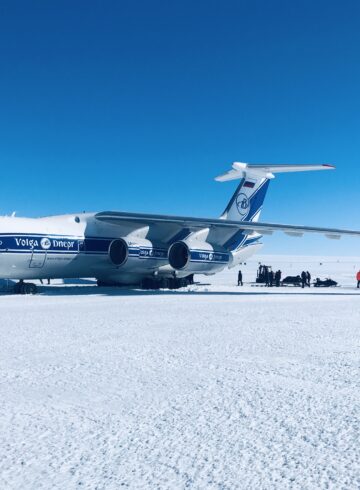 Flying to Antarctica