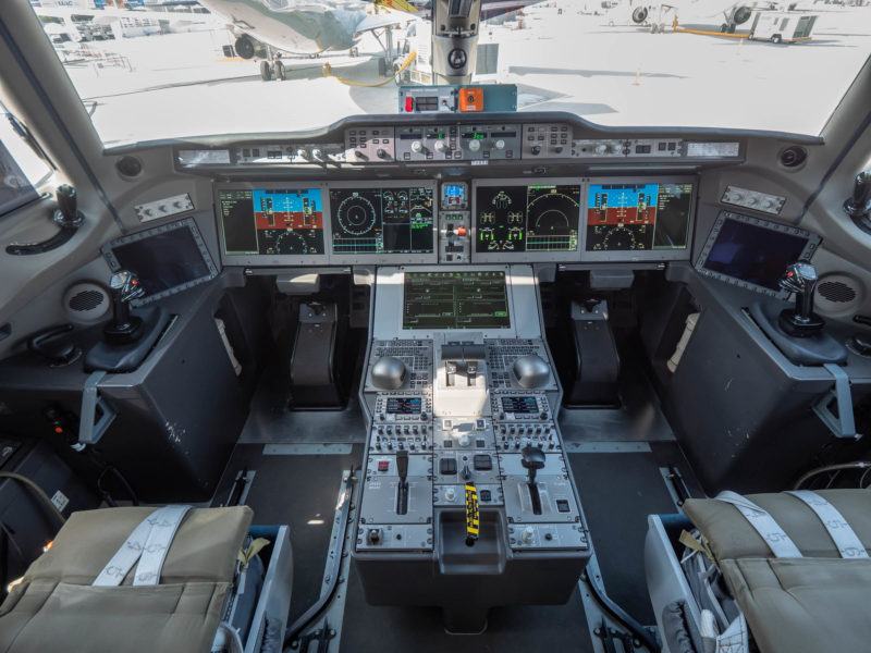 Irkut MC-21 cockpit