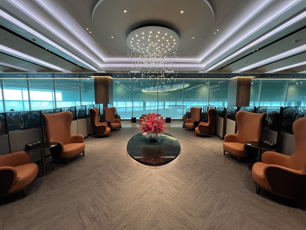 Singapore Airlines New SilverKris Lounge Changi Airport