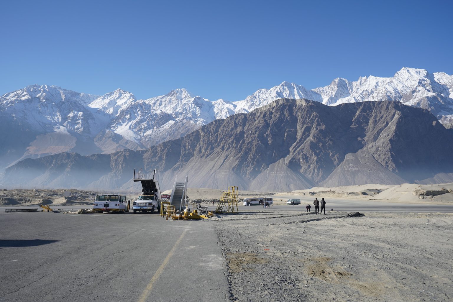 PIA_ATR42_Skardu_16 - SamChui.com