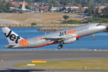 Jetstar A320 Engine Failure