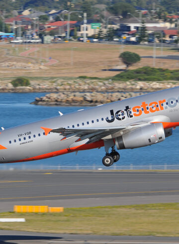Jetstar A320 Engine Failure