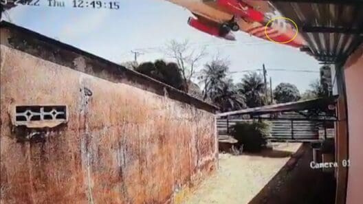 Incidents: Aerosucre B737-200 Very Low Climb Out + Nippon Cargo B747-8F Part Dropped