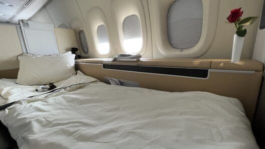 Lufthansa/SWISS First Class Deal: Europe – Bogota: From €2,950 Roundtrip