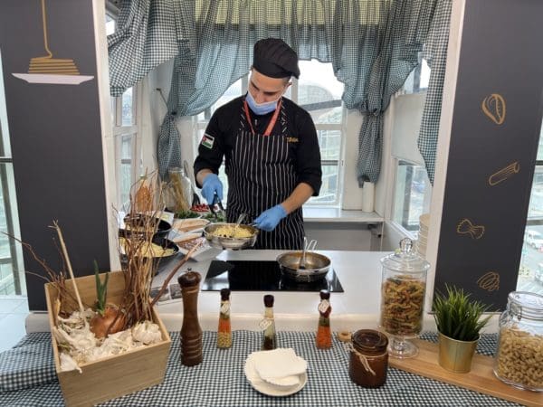 royal jordanian amman to chicago