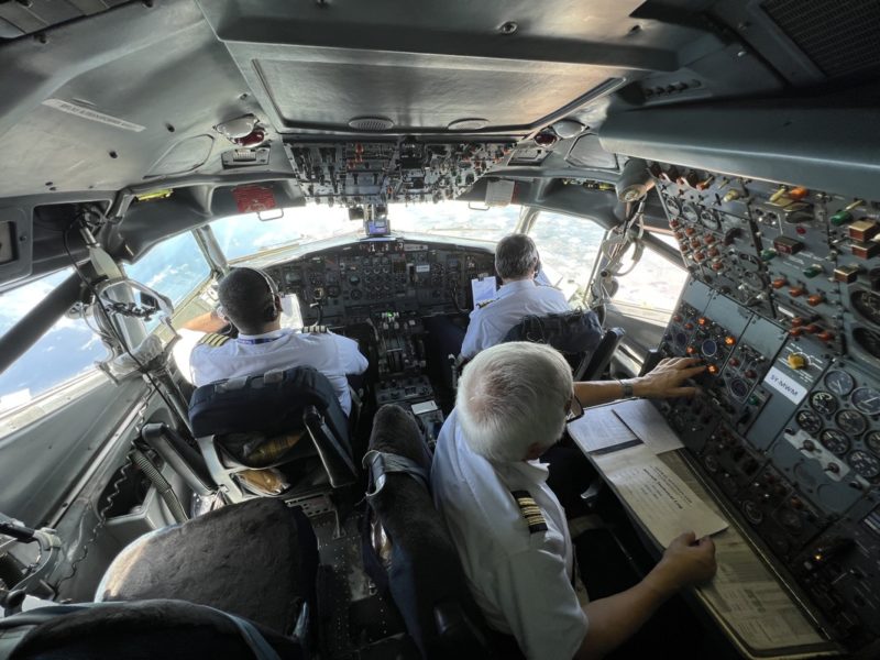 Flight engineer Joachim who has over 16,000 hours on the Boeing 727, explained what flight engineer do on the B727