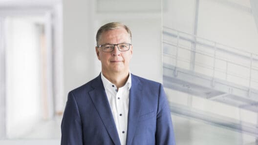 MRO Business Interview with Lufthansa Technik CEO Johannes Bussmann