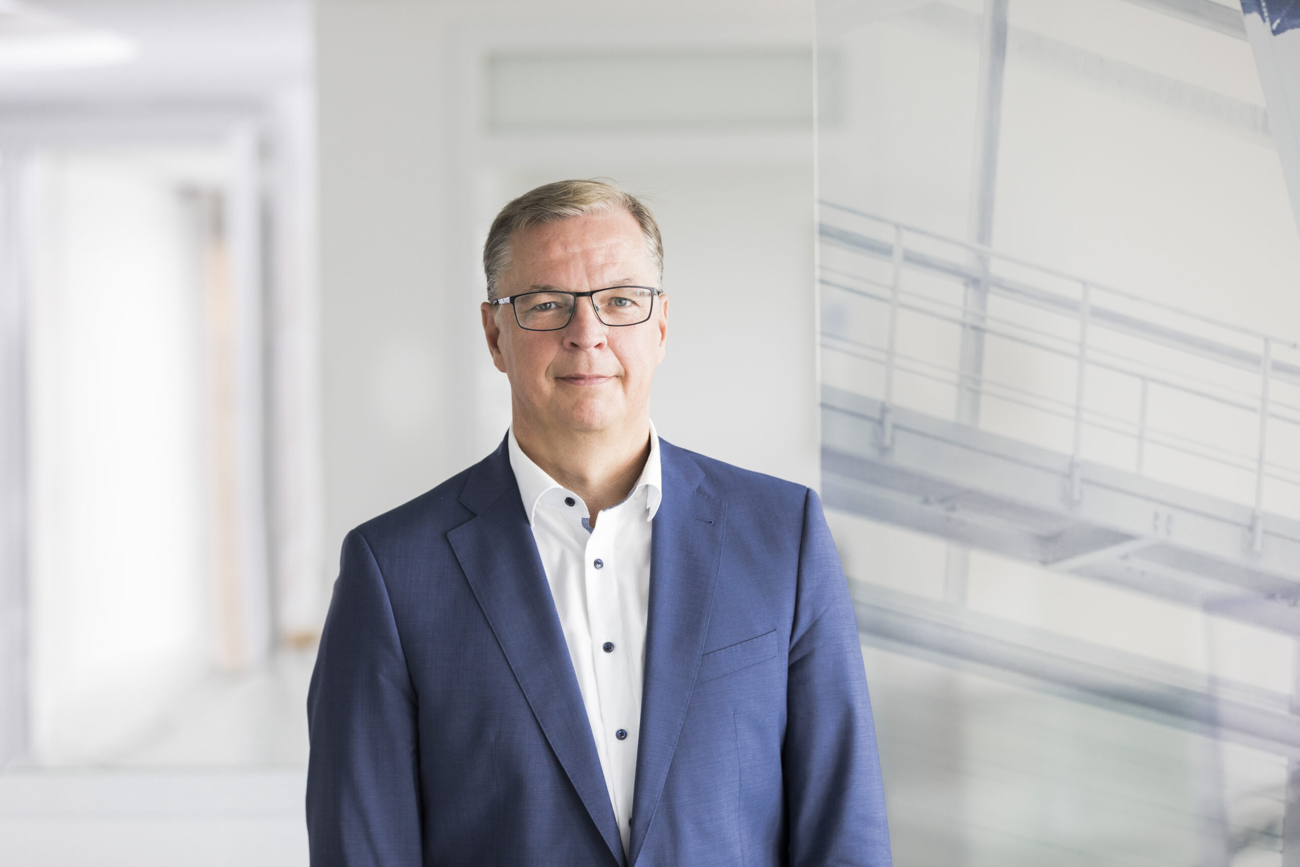 MRO Business Interview with Lufthansa Technik CEO Johannes Bussmann